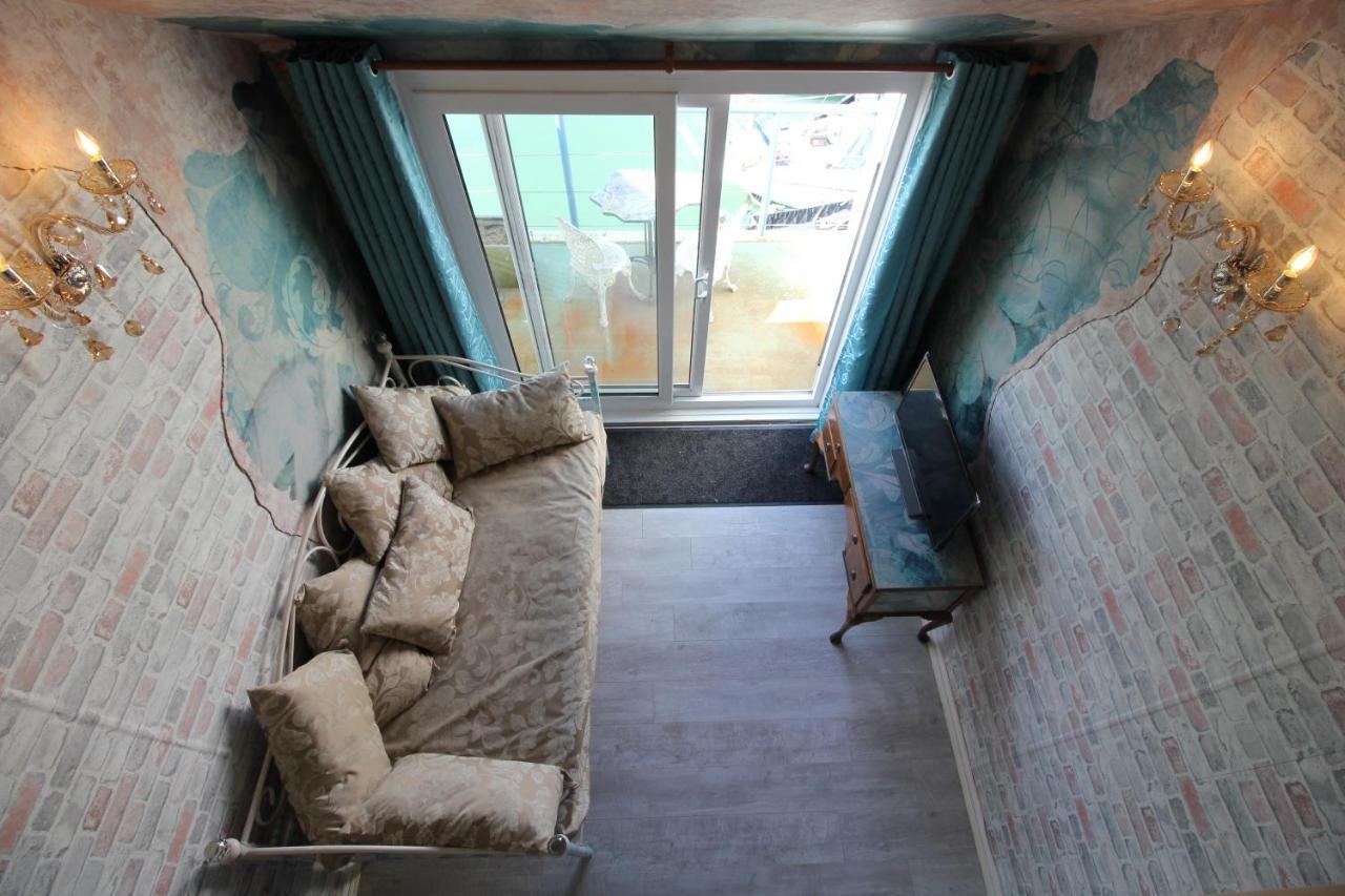 Unique, Loft-Style Apartment With Fantastic Brighton Marina Views Zewnętrze zdjęcie