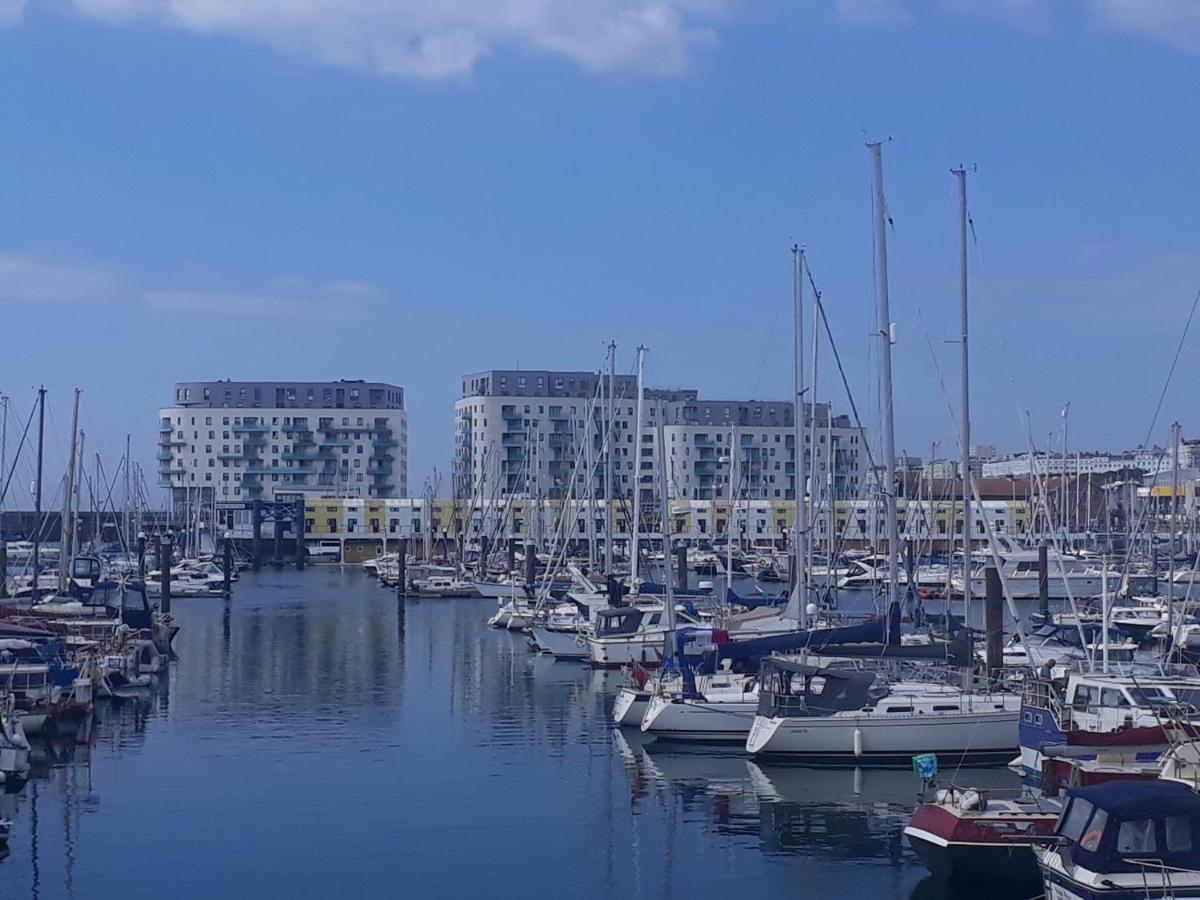 Unique, Loft-Style Apartment With Fantastic Brighton Marina Views Zewnętrze zdjęcie